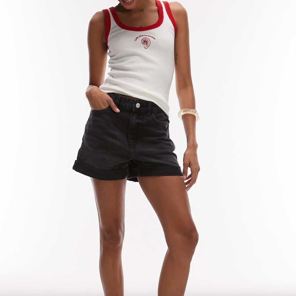 Mango Women's Black Acid Wash High Rise Mom Fit Shorts size 10, Great Condition